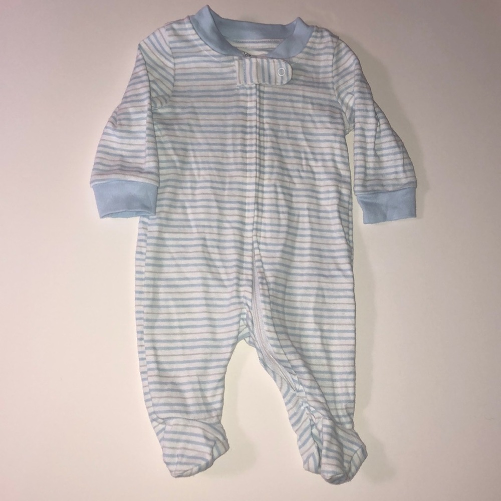 NB long sleeved onsie